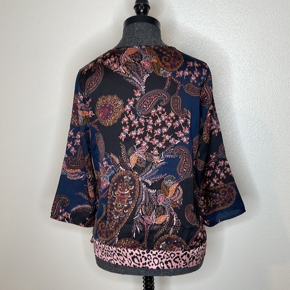 Dressbarn Surplice Wrap Kimono Shirt Leopard Blouse Small - Picture 7 of 7